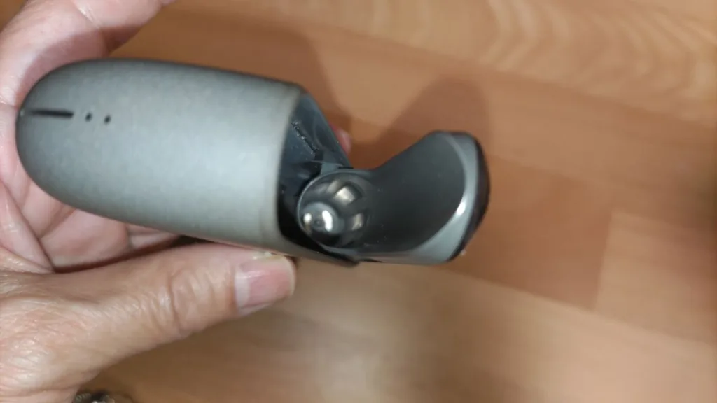 アイコスイルマ本体の充電部分の掃除方法