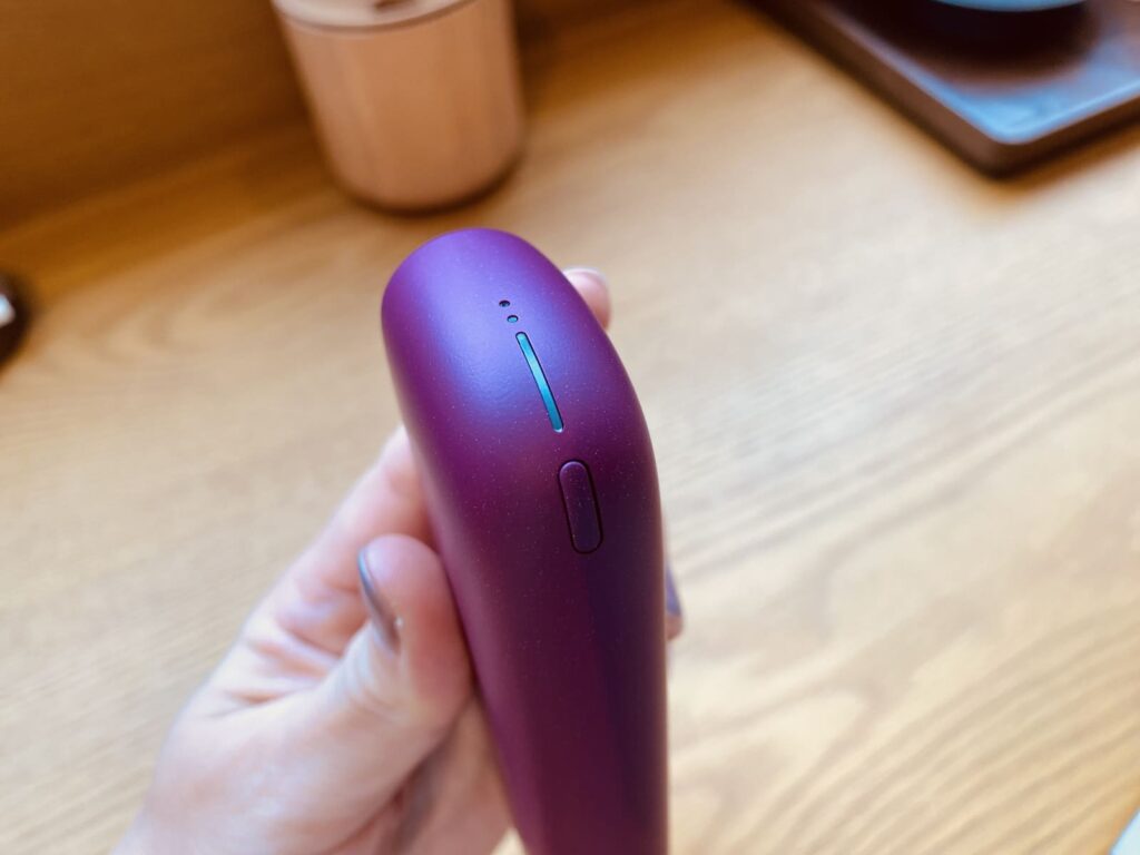 ボタンも同系色