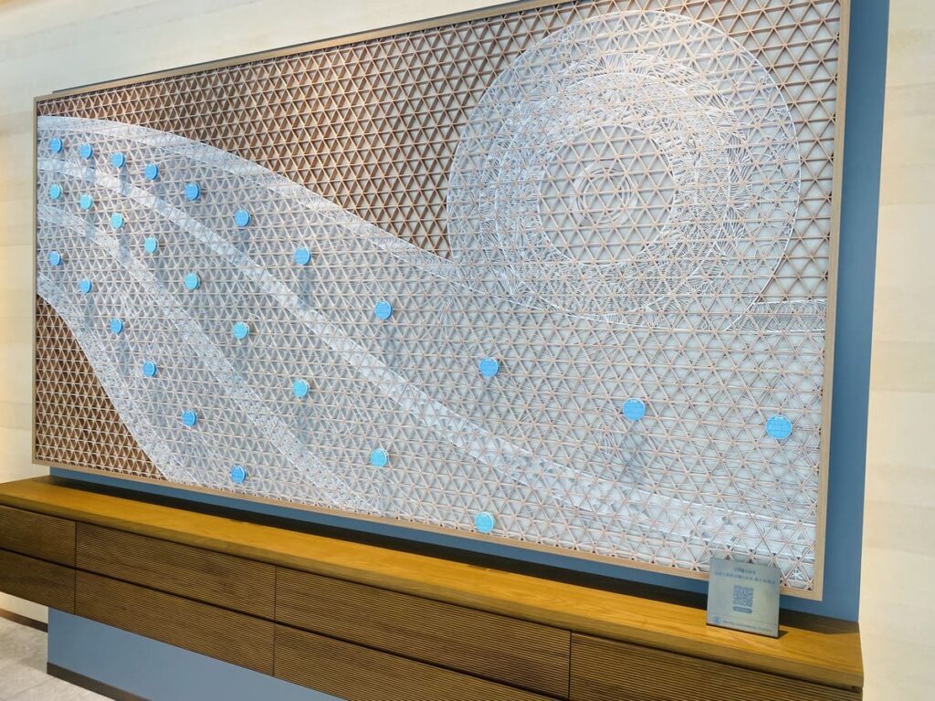 IQOSフラッグシップ銀座店の様子