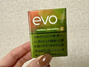 エボ・トロピカル・ライム・クリスタル・プルーム用のパッケージ（レビュー撮影時）