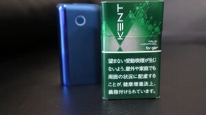 ケント・トゥルー・メンソール・glo hyper用のパッケージ（レビュー撮影時）