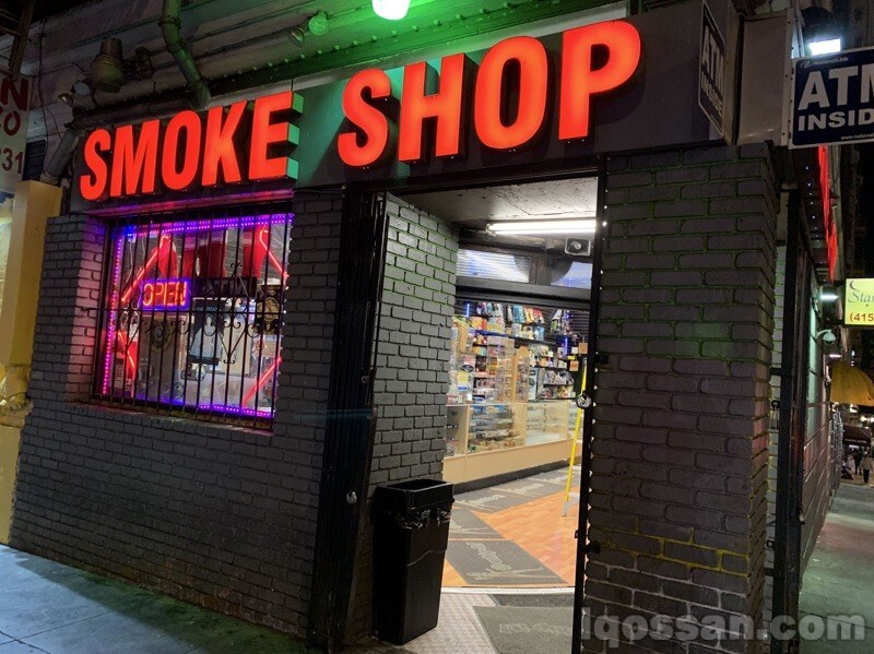 アメリカの「SMOKE SHOP」